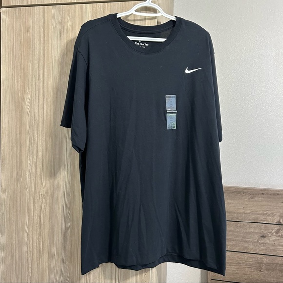 Nike Other - Nike Men's Black Dri-Fit T-Shirt